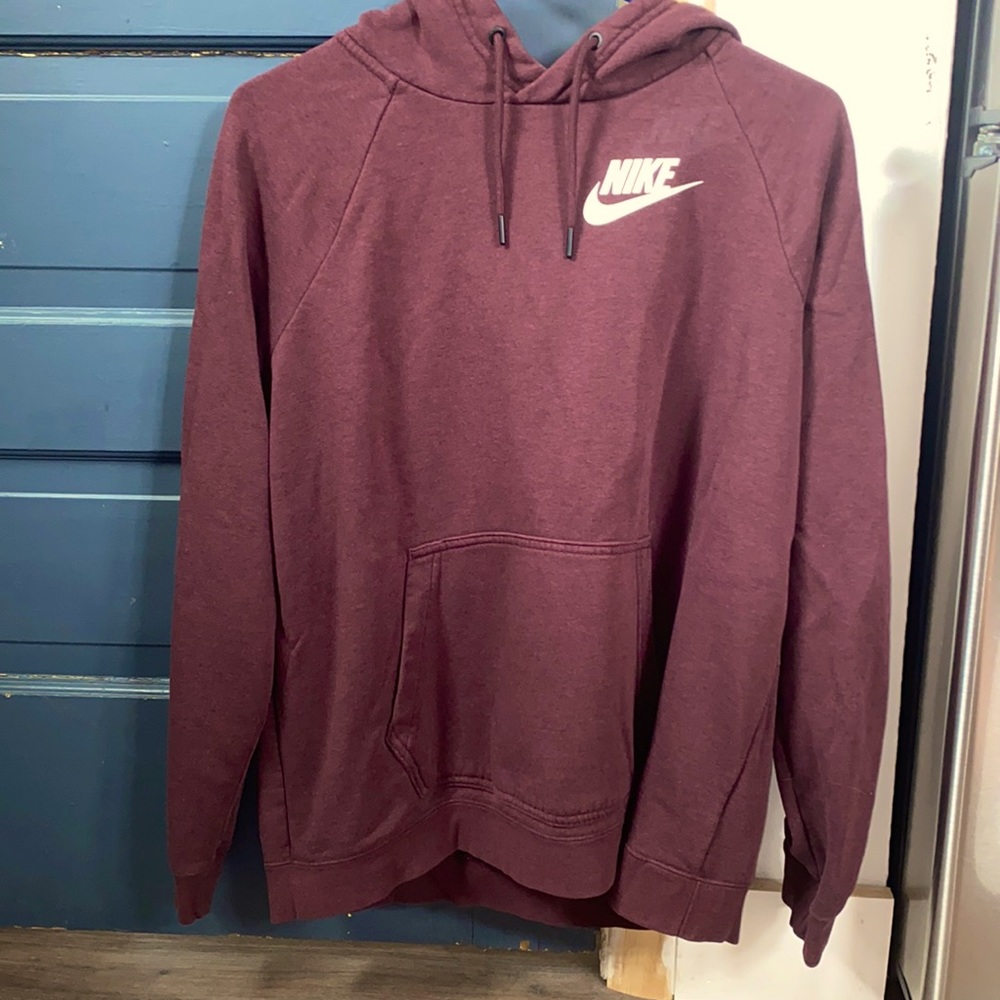 Maroon Nike sweatshirt